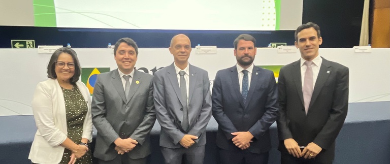 MME participa da cerimônia de posse de novos diretores da ANP