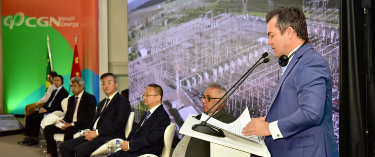 EFRAIM BAHIA CARROSSEL.png