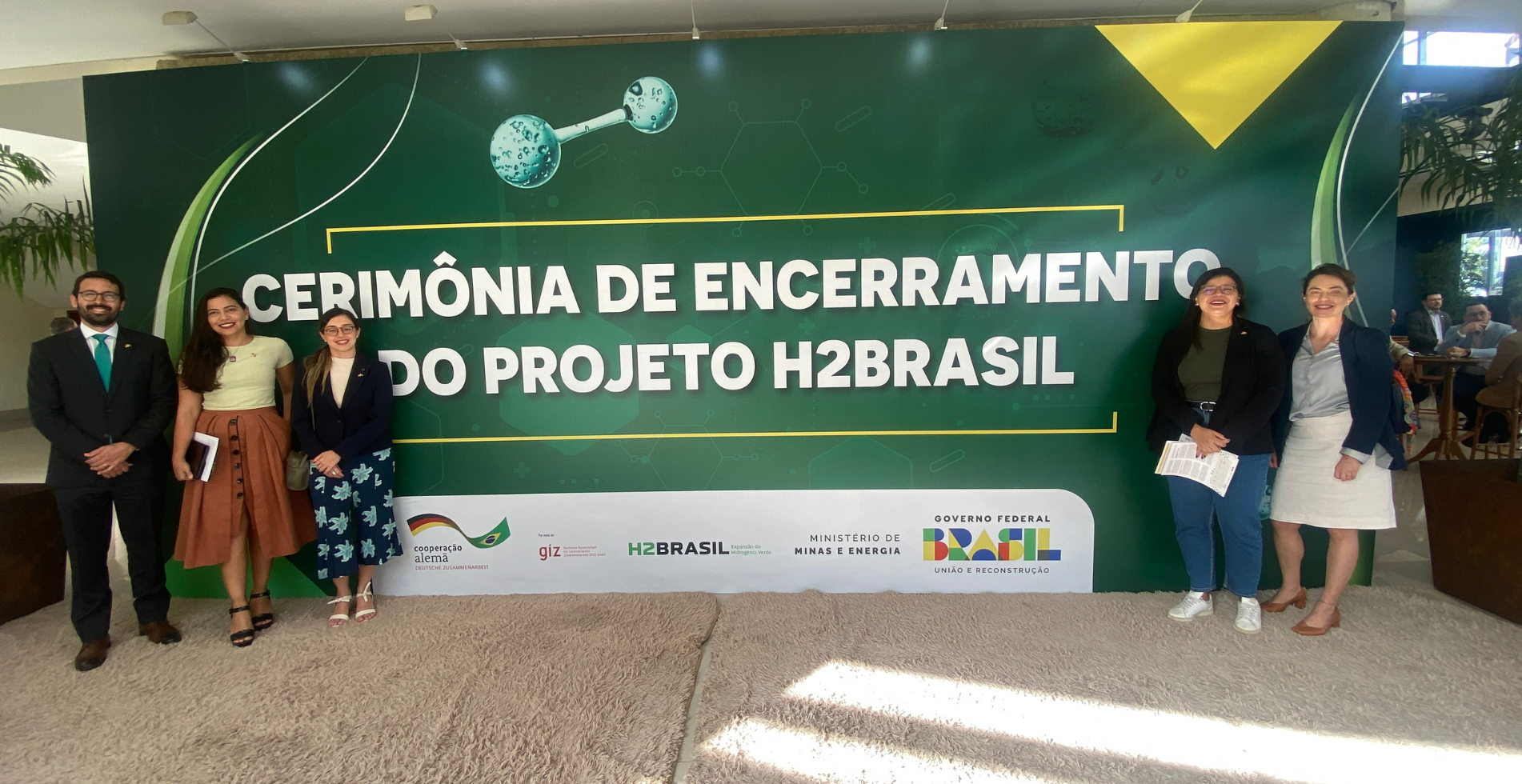 Equipe do MME durante o evento - Foto: Divulgação MME