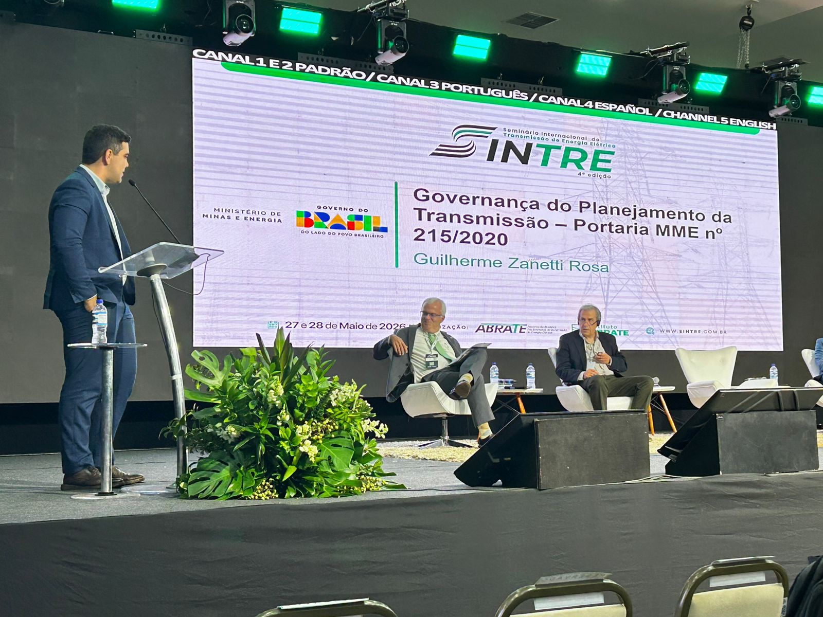Apresentação sobre governança do planejamento da transmissão 