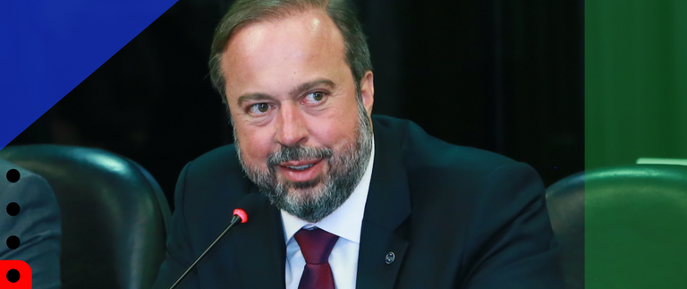 Ministro na na 278ª reunião do CMSE.png