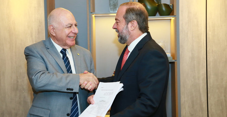 Alexandre Silveira e Arnardo Jardim - Foto de Tauan Alencar.png