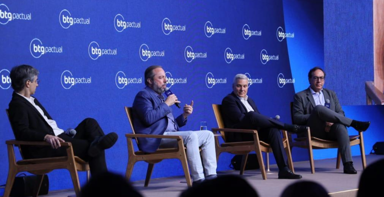 Silveira ressalta planejamento para garantir investimentos e segurança energética no país