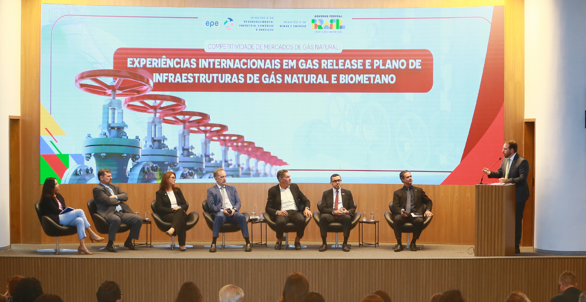 MME debate competitividade e infraestrutura do mercado de gás natural