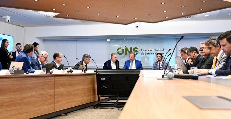 Ministro no CMSE no RJ - FOTO DE RICARDO BOTELHO.png