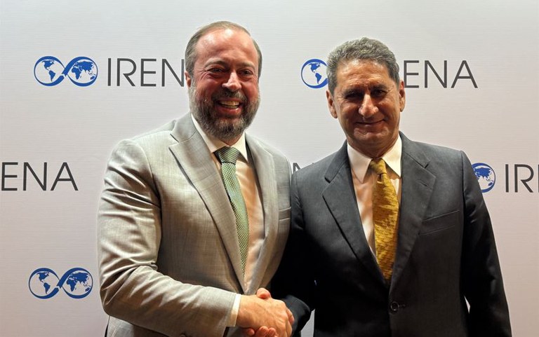 Alexandre Silveira anuncia retomada do processo de adesão do Brasil à IRENA