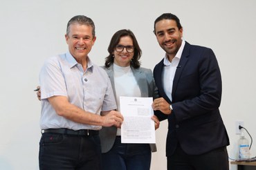 Assinatura dos contratos de cessão de uso de águas da União 3