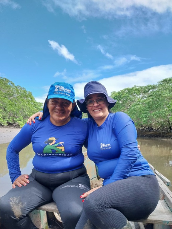 elaine e marisqueira.jpg