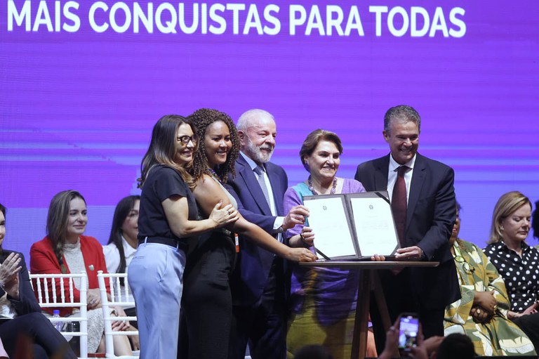 Governo lança edital para fortalecer territórios da pesca artesanal durante 5ª Conferência Nacional de Mulheres