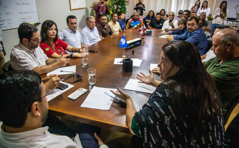 Ministério da Pesca leva iniciativas estratégicas aos trabalhadores da pesca no Rio de Janeiro 