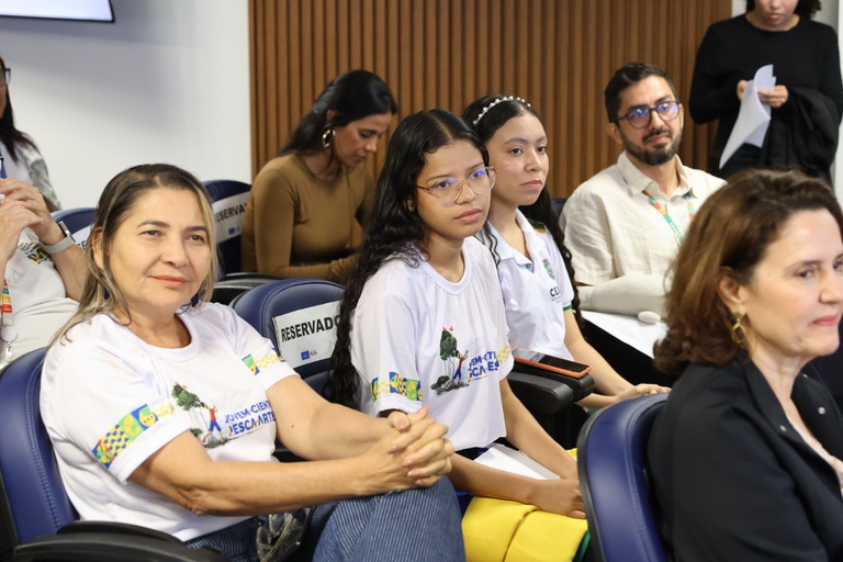 MPA e MCTI divulgam oferta de 700 bolsas de pesquisa para jovens da pesca artesanal