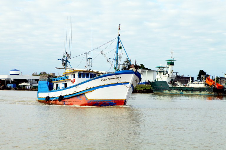 MPA, em parceria com a Embrapa Agroindústria de Alimentos, seleciona bolsistas