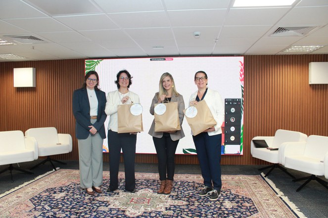 Participantes do painel sobre adaptação e mitigação climática na aquicultura