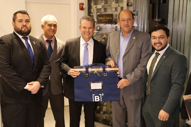 Terminais pesqueiros de Aracaju (SE) e Cananéia (SP) são leiloados