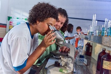 Programa Jovem Cientista da Pesca Artesanal anuncia selecionados para 700 bolsas no país