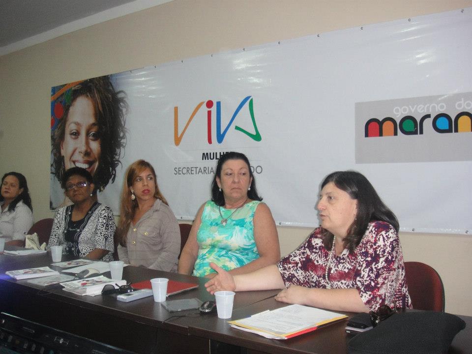 Diretora da SPM Rosangela Rigo (primeira à direita) divulga concurso para escolas e universidades do Maranhão Foto: Beatriz Carvalho/SAMU-MA