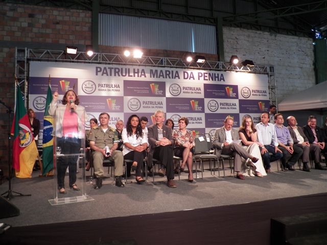 Secretária Aparecida Gonçalves discursa no ato de lançamento do projeto “Patrulha Maria da Penha” na capital gaúcha Foto: Nilza Scotti/SPM