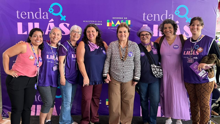 “Violência não é natural” reforça a ministra das Mulheres durante a abertura da Tenda Lilás
