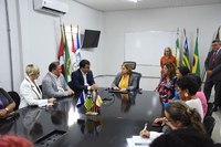Ministra das Mulheres discute medidas de enfrentamento à violência com Secretário do Piauí