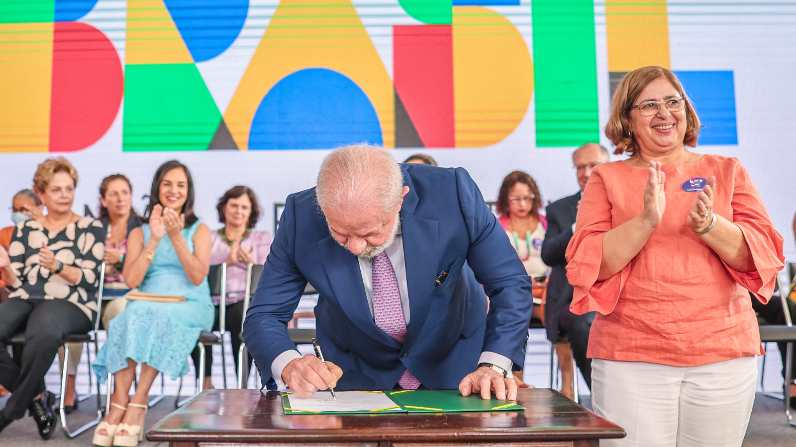 Cerimônia de celebração do Dia Internacional das Mulheres e anúncio de conjunto de ações