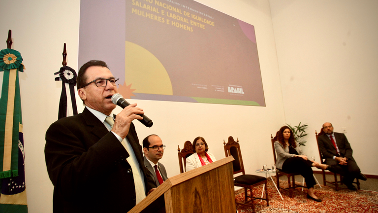 GTI para elaboração do Plano Nacional de Igualdade Salarial e Laboral entre Mulheres e Homens