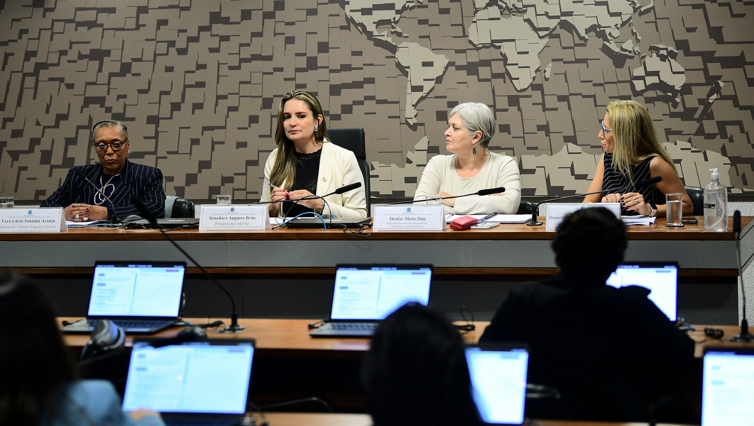 cmcvm-21-dias-de-ativismo-pelo-fim-da-violencia-contra-a-mulher