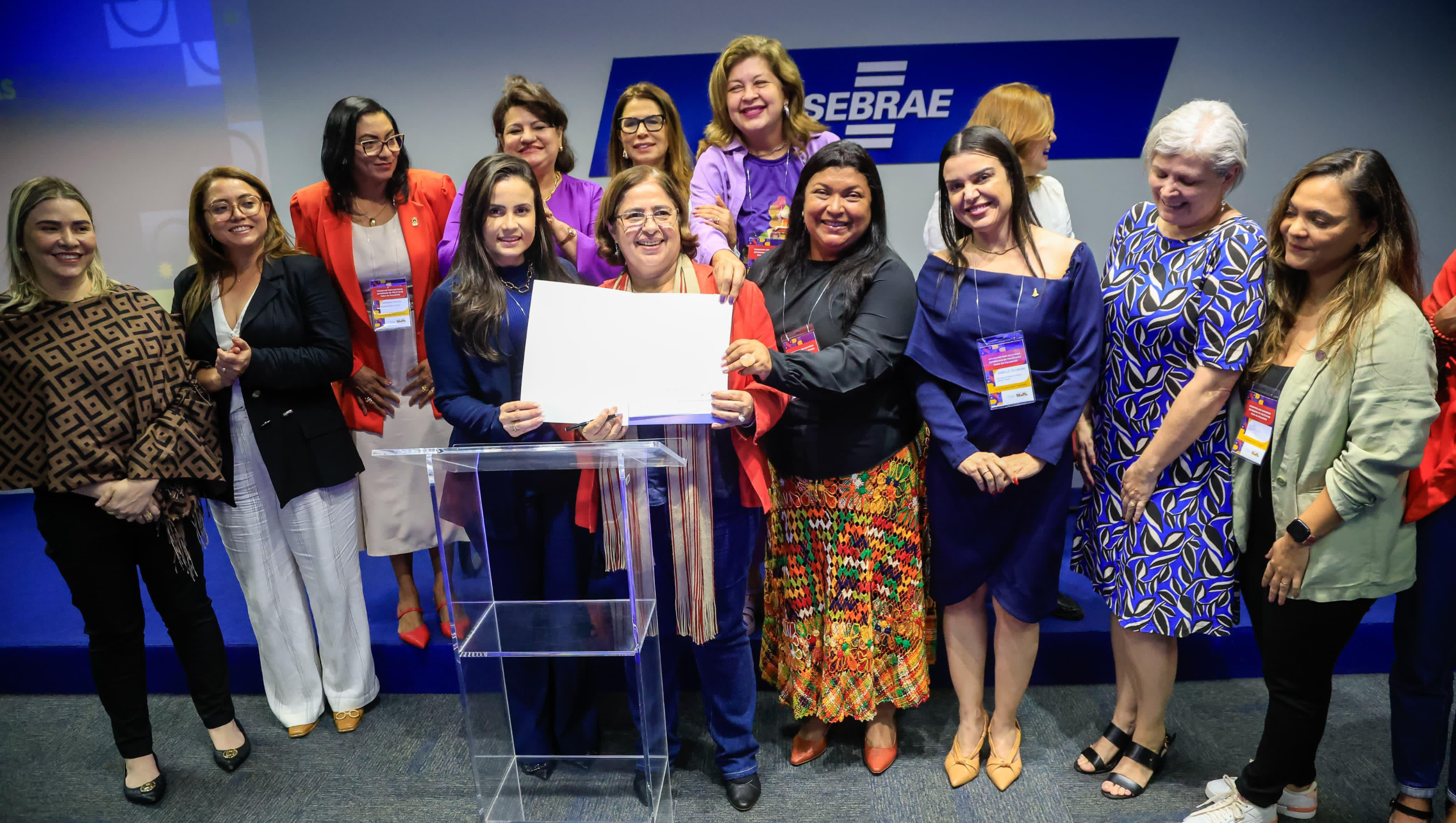 Estados aderem a pacto de prevenção aos feminicídios