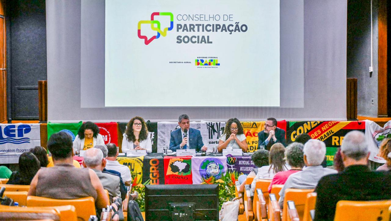 Conselho de Participação Social.png