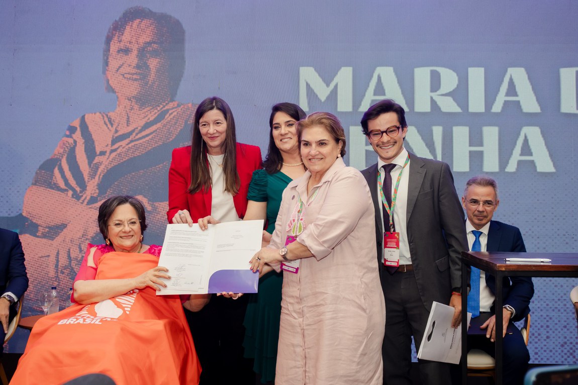 Assinatura ocorreu durante a abertura da X Conferência de Estados Parte do MESECVI, em Fortaleza (CE); iniciativa transforma imóvel histórico em espaço de memória, educação e promoção dos direitos das mulheres