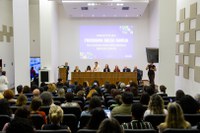 Pesquisadores e autoridades debatem impactos do Bolsa Família na saúde das mulheres brasileiras