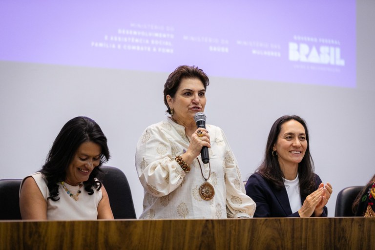 Apresentação dos Impactos e Resultados do Programa Bolsa Familia na vida das Mulheres Brasileiras
