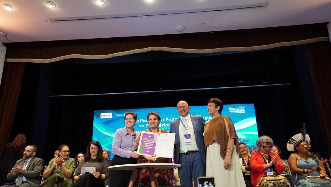 Iniciativa prevê a implantação de 200 sistemas de tratamento de água e capacitação de mulheres para a gestão e manutenção dos equipamentos, fortalecendo a autonomia comunitária