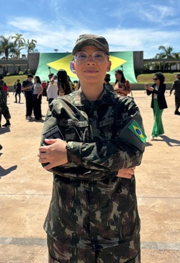 Rebeca Castro, de 18 anos.