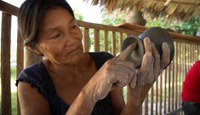 Dia da Mulher indígena e Dia da Amazônia: Museu do Índio relembra a exposição A Arte Cerâmica das Mulheres Baniwa.