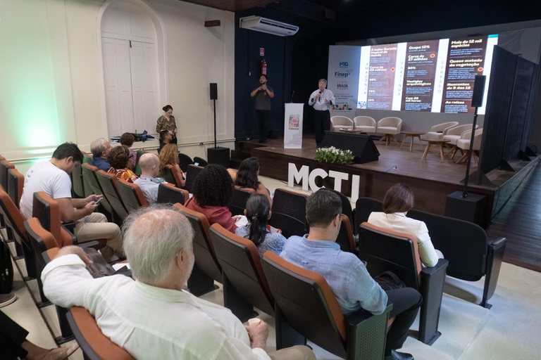 18-11-2025-Parque-MCTIImpactosBiomas-MPEGDanielMagno (3) (1).jpg