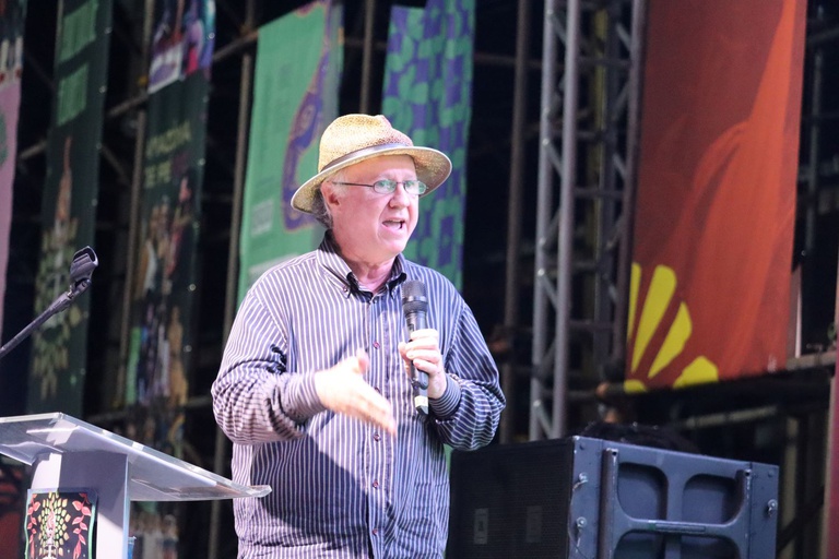 lancamento-livro-janine-valente (3).JPG