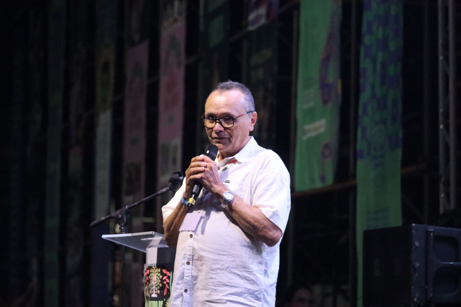 lancamento-livro-janine-valente (9).JPG