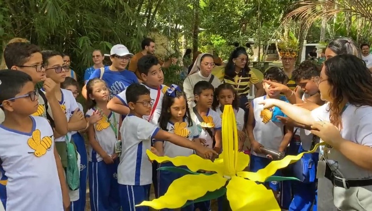 02 - alunos surdos.jpeg