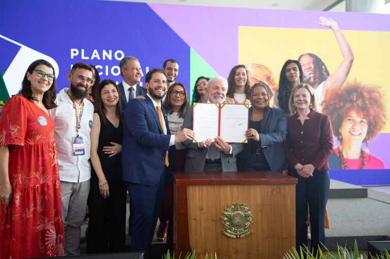 Ibram acompanha entrega do novo Plano Nacional de Cultura ao Congresso e reforça compromisso com a política cultural