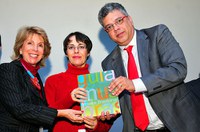 Ministra lança Guia Brasileiro de Museus em visita ao Museu Histórico Nacional