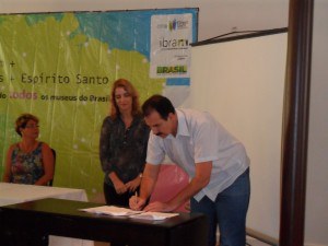 Acordo entre Ibram e governo do ES pretende desenvolver área museal.jpg