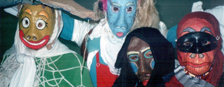 2000_Mascarados Foto Marcelo Carlos de Oliveira.jpg