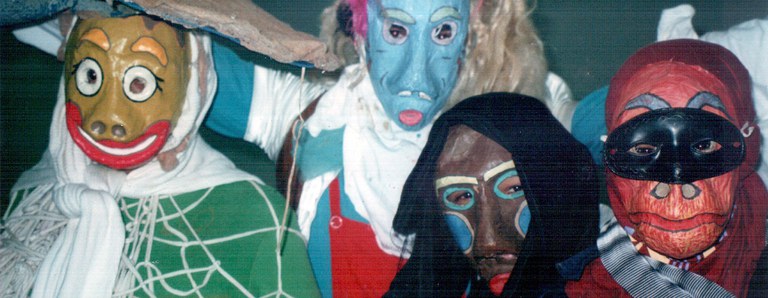 2000_Mascarados Foto Marcelo Carlos de Oliveira.jpg