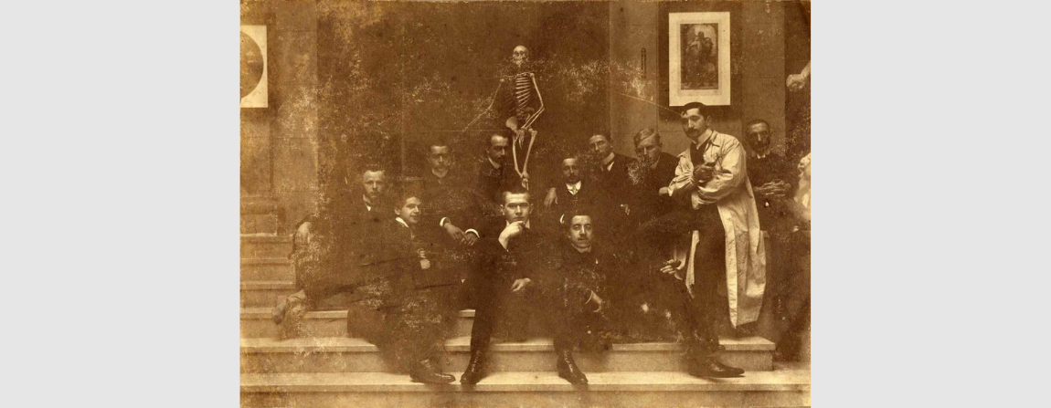 Lasar Segall é segundo a esquerda, com colegas da Academia de Berlim, 1909