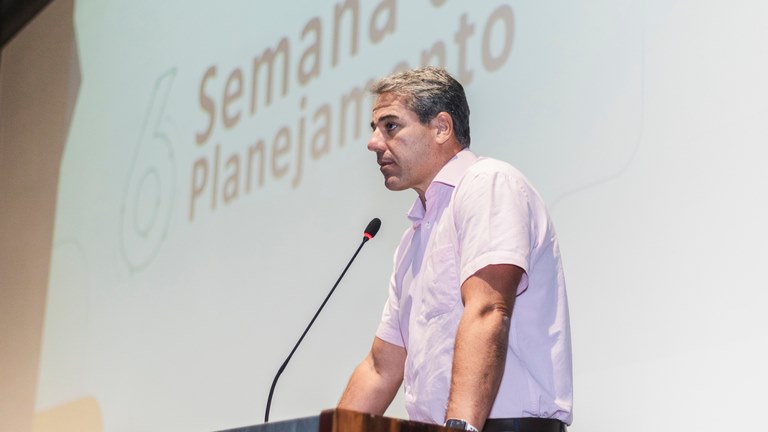 Diretor do DNIT apresentando na semana de Planejamento do DNIT