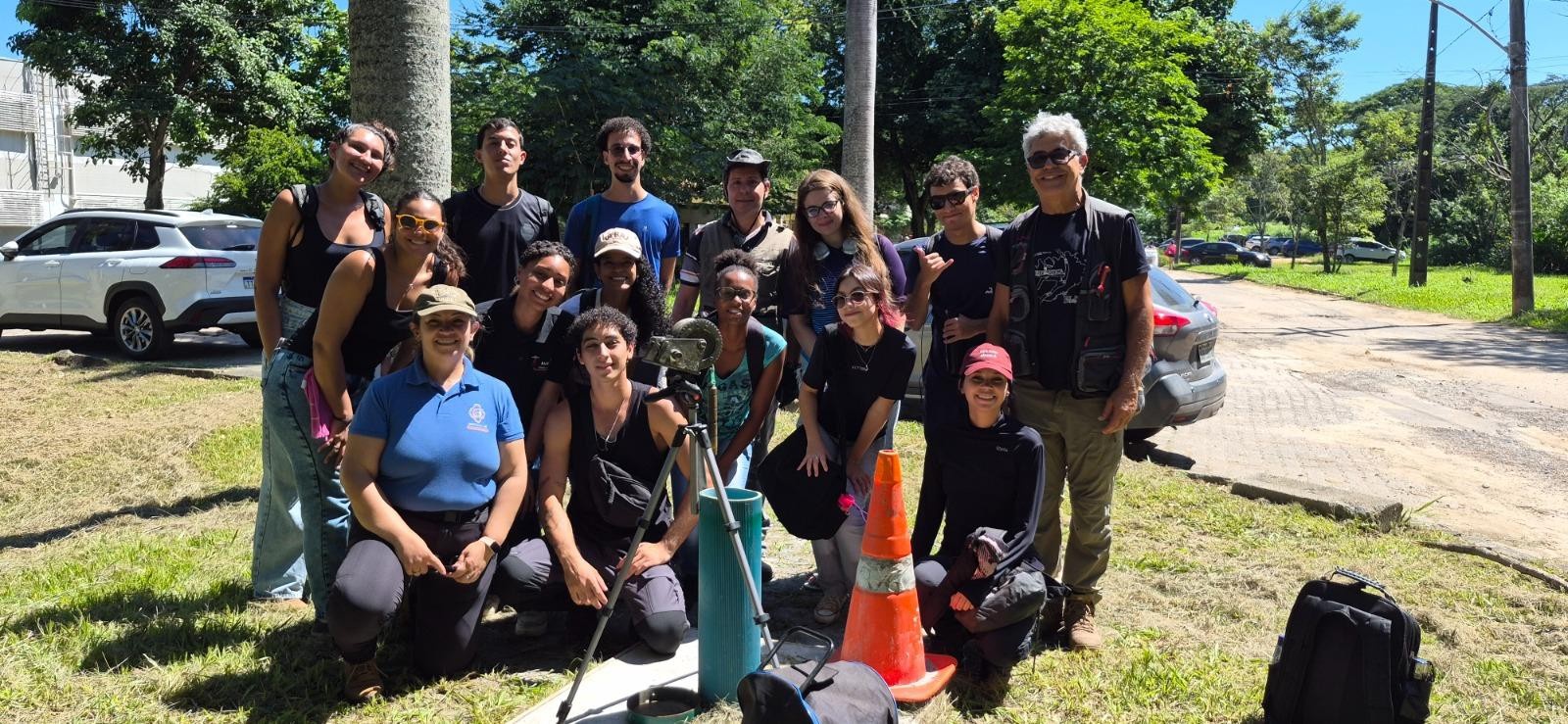 Campo da Geotermia contou com aula prática com estudantes do curso de Geologia na Universidade Federal Rural do Rio de Janeiro (UFRRJ)