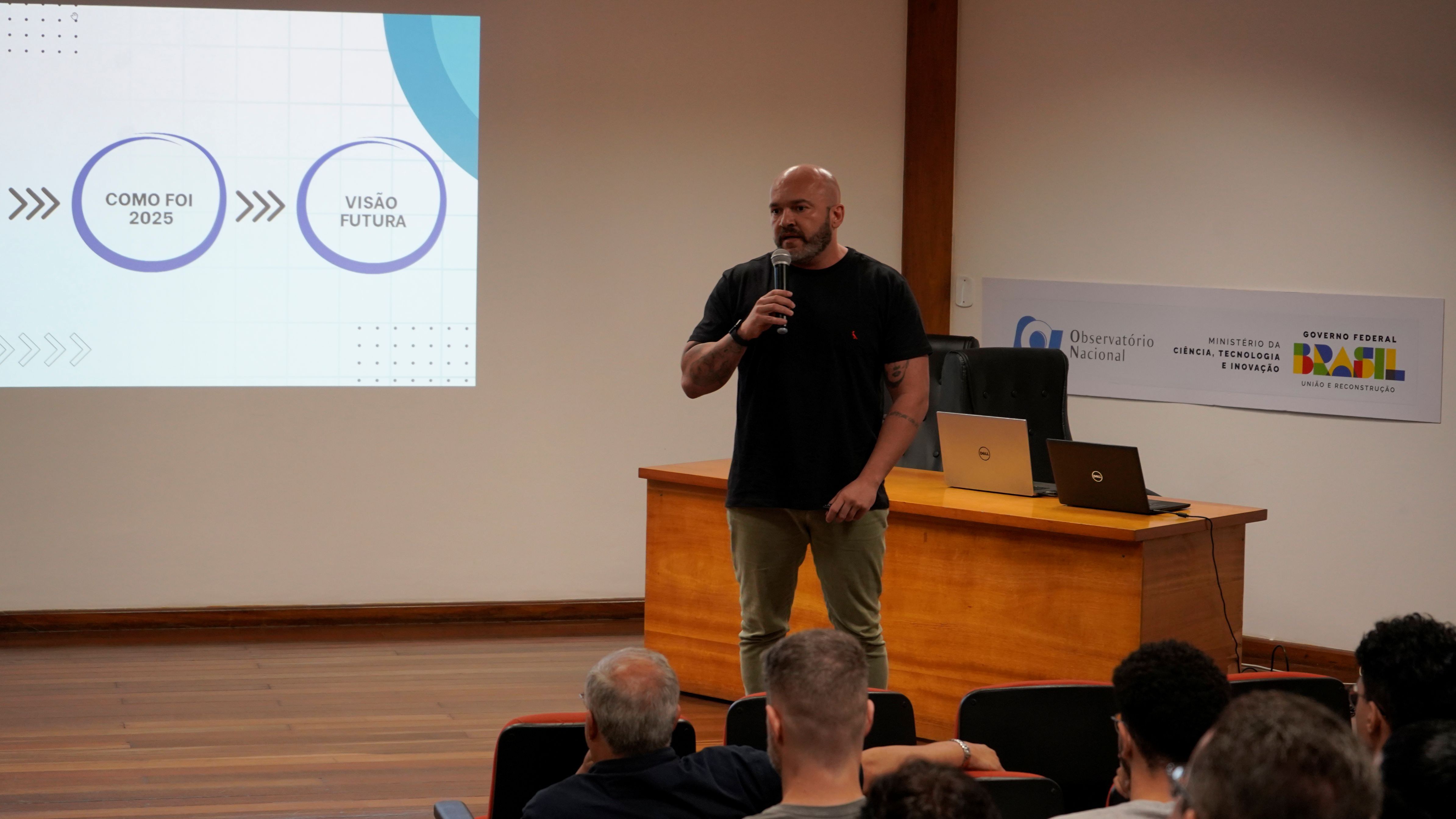 O gestor da Divisão de Tecnologia da Informação (DITIN), o Dr. Jorge Eduardo Mansur