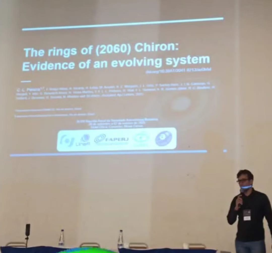 O Dr. Chrystian Pereira apresenta tese na SAB.