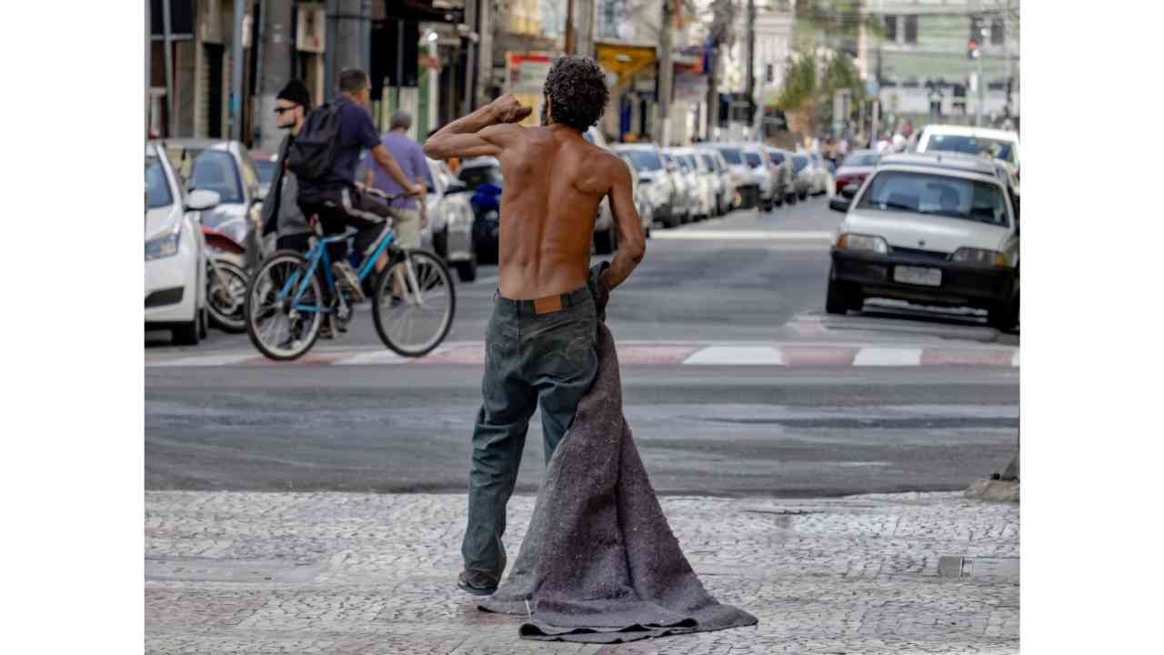 Gritos inaudíveis.jpg