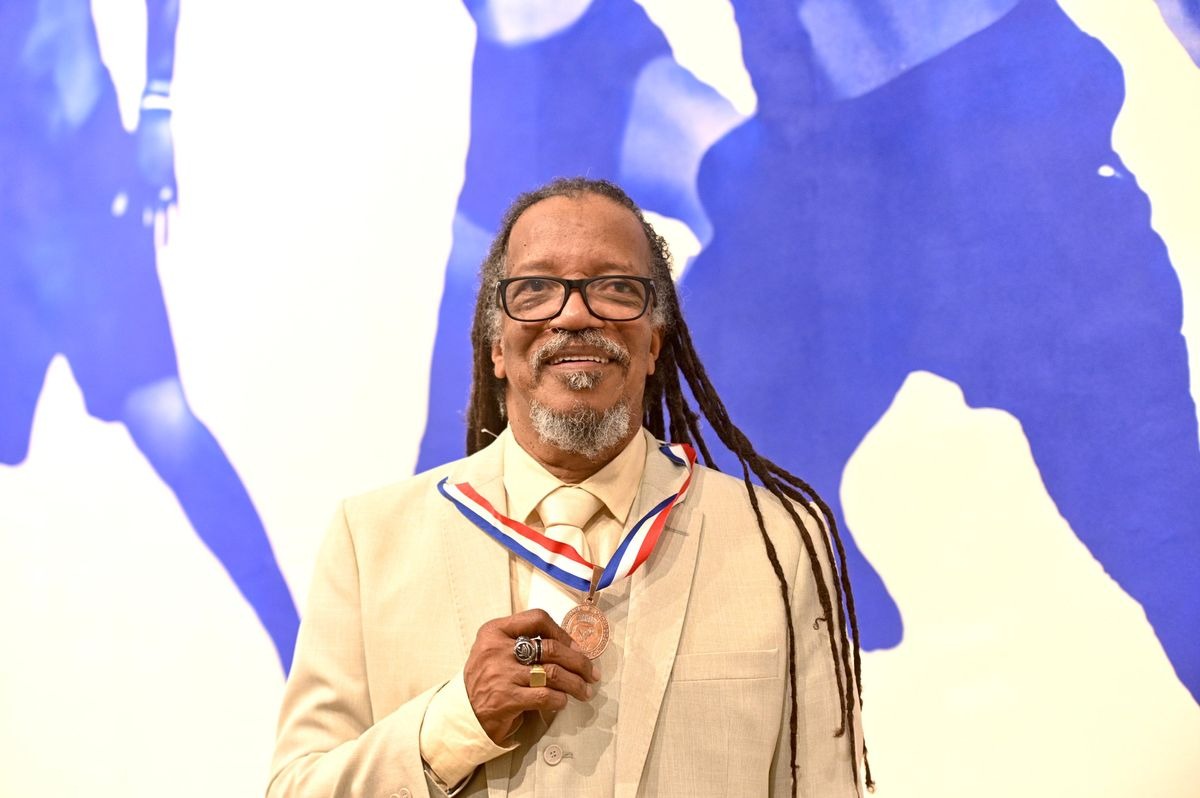 O presidente da Palmares, com a medalha Ordem 2 de Julho